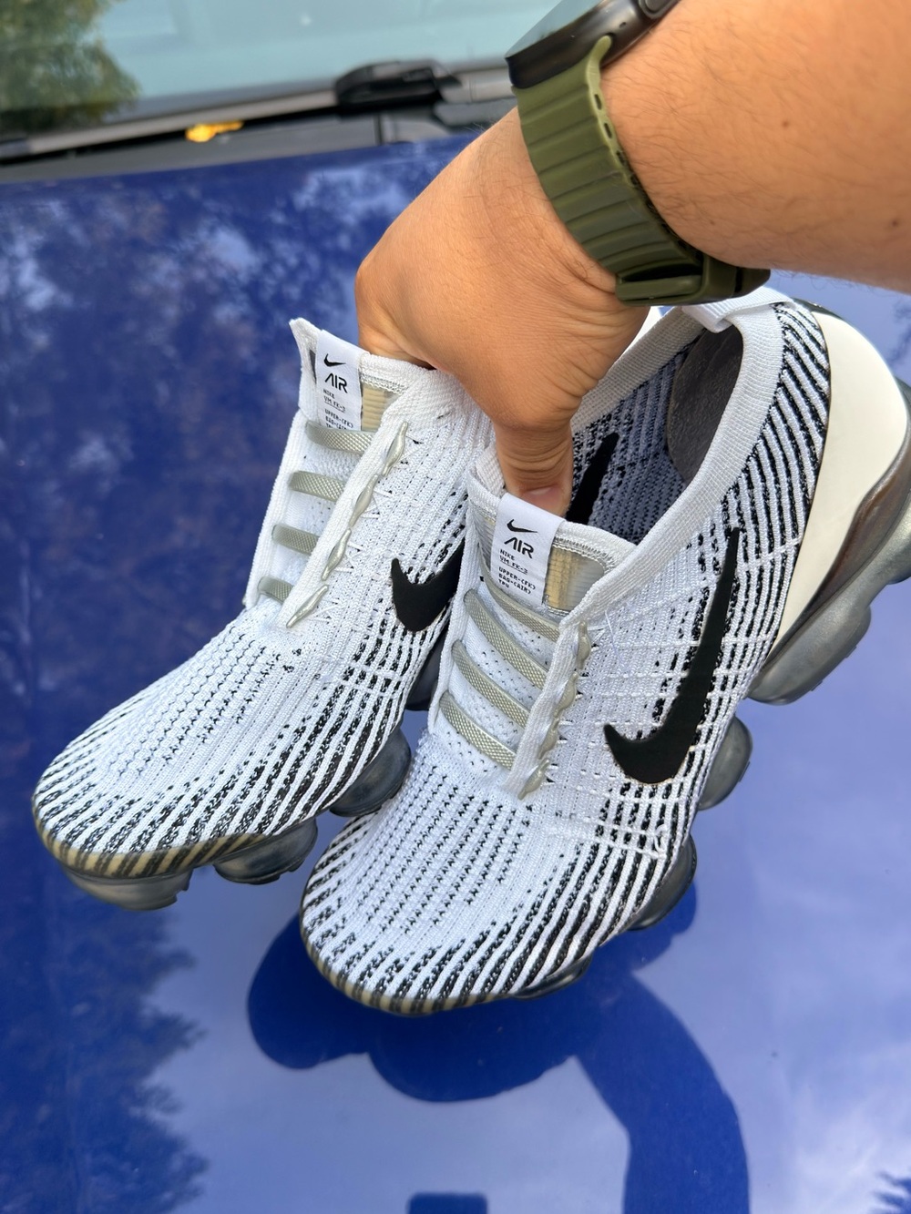 Nike Women’s White and Black VaporMax Flyknit Athletic Sneakers